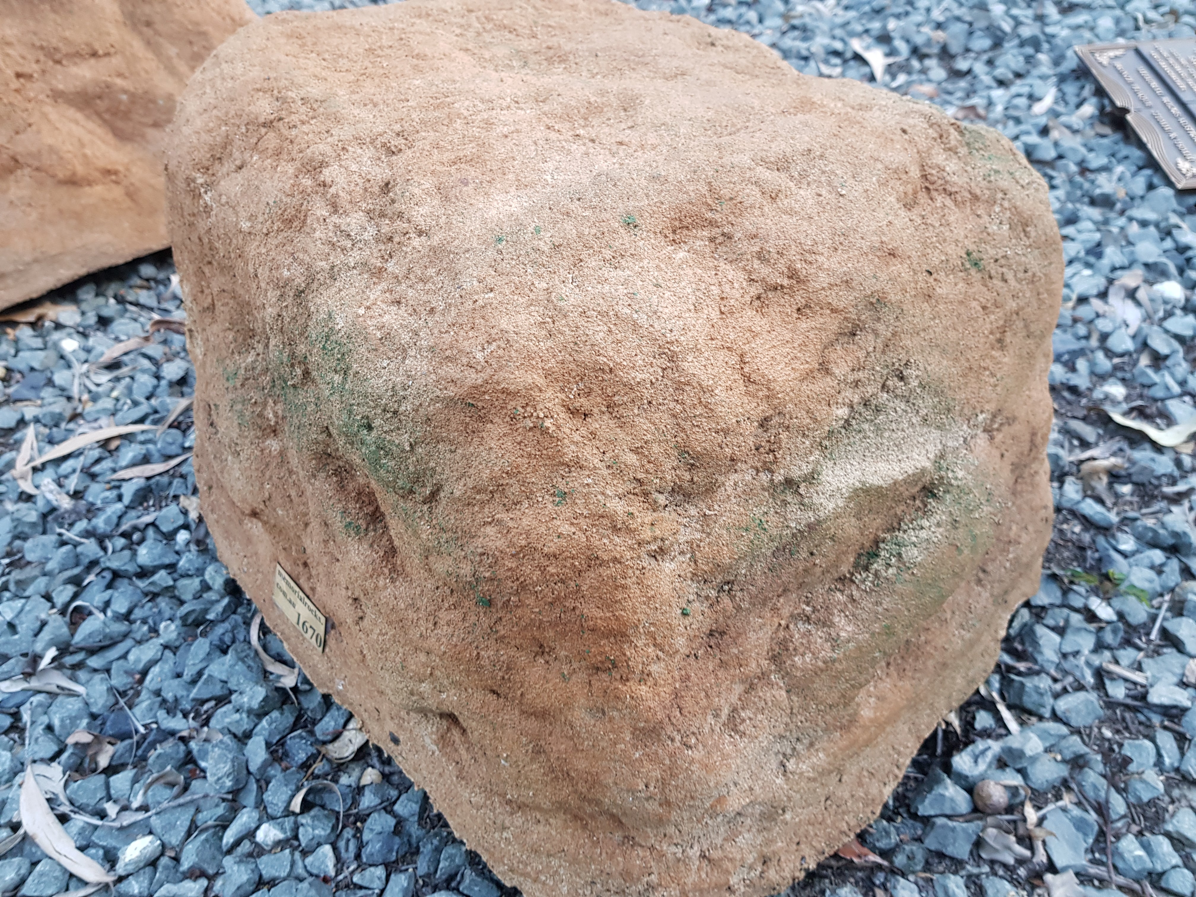 Memorial Rock Urn 1670 Large Double Sandstone