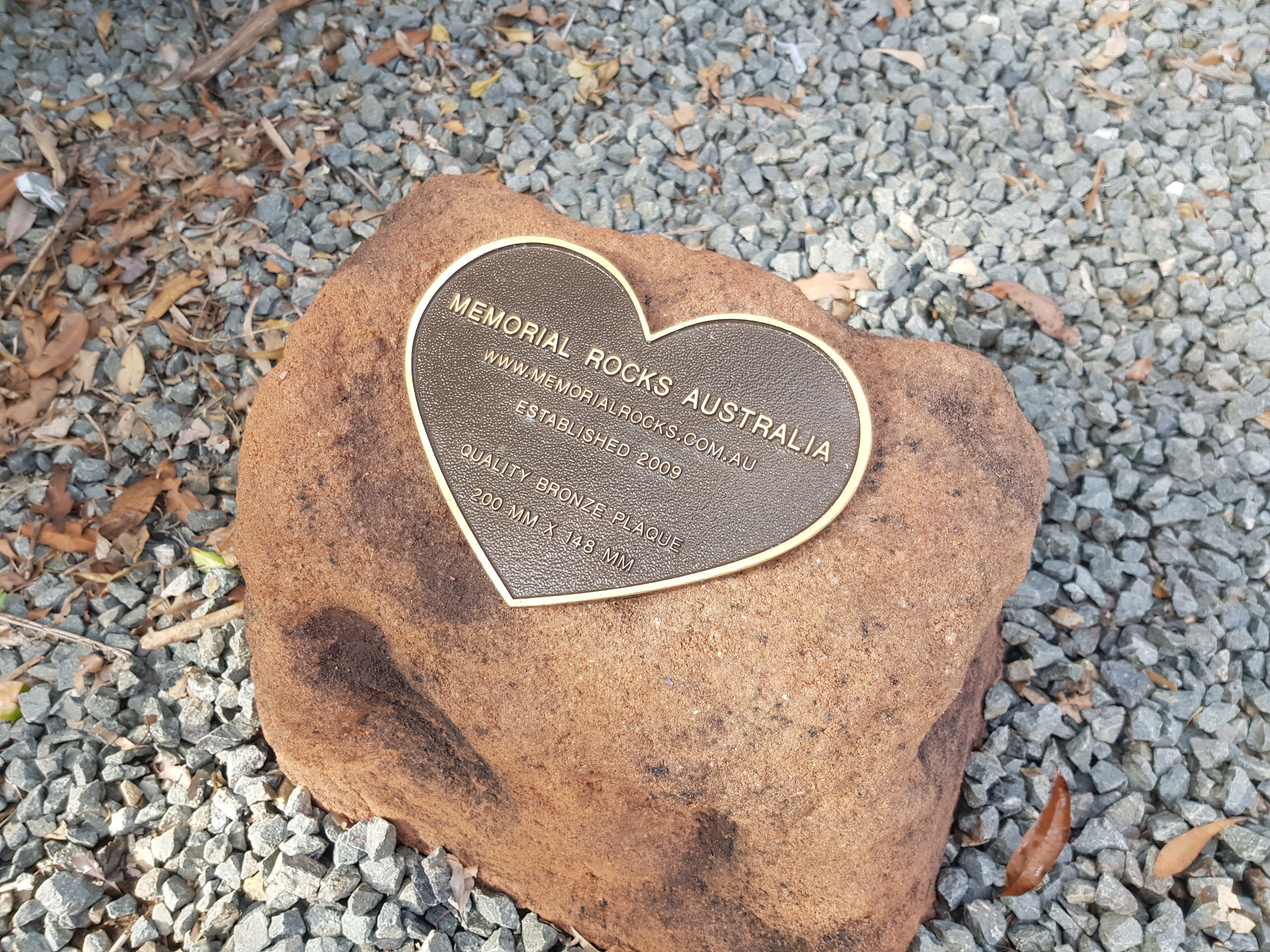 Memorial Rock Urn 1684 Large Brown