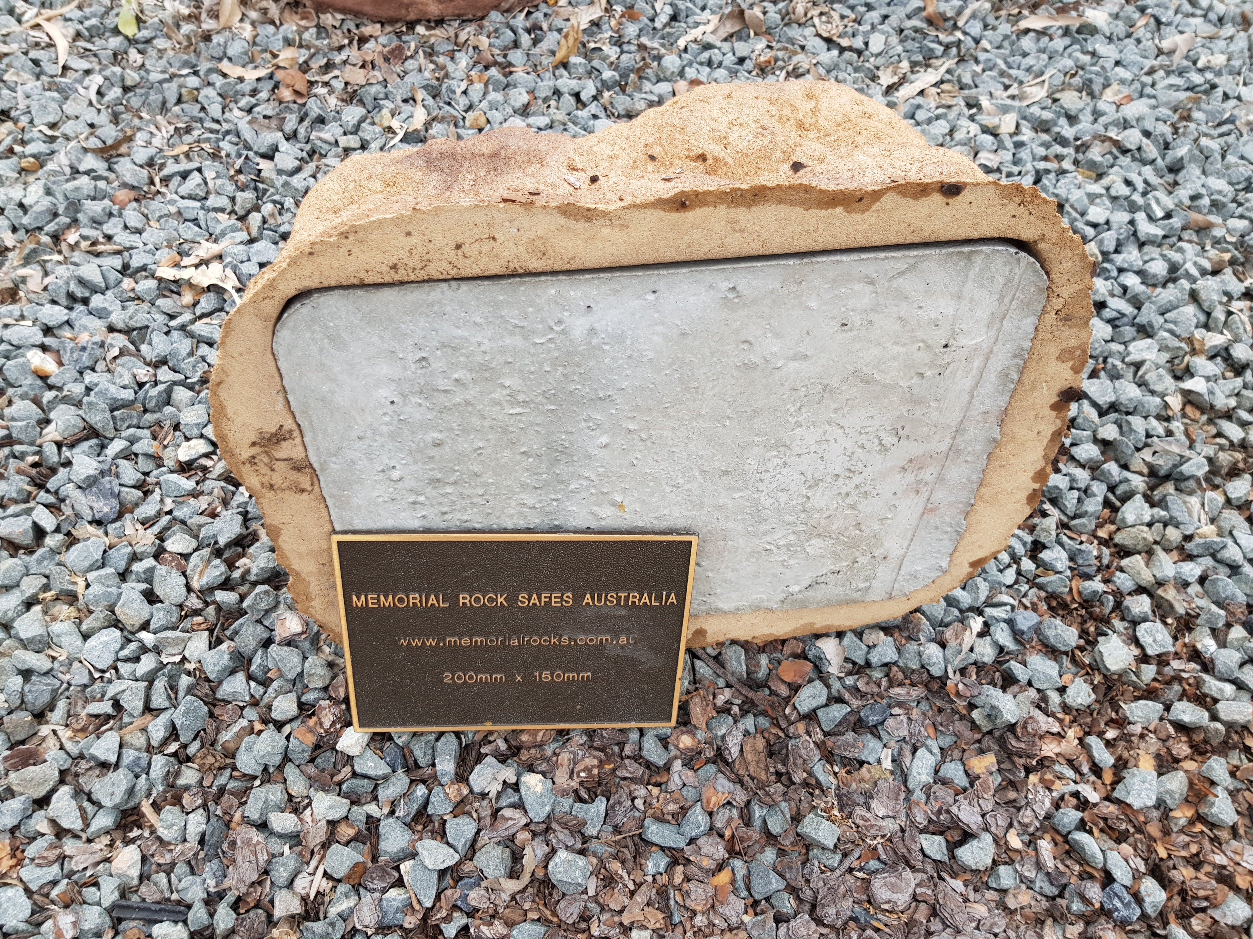 Memorial Rock Urn 1703 Large Sandstone