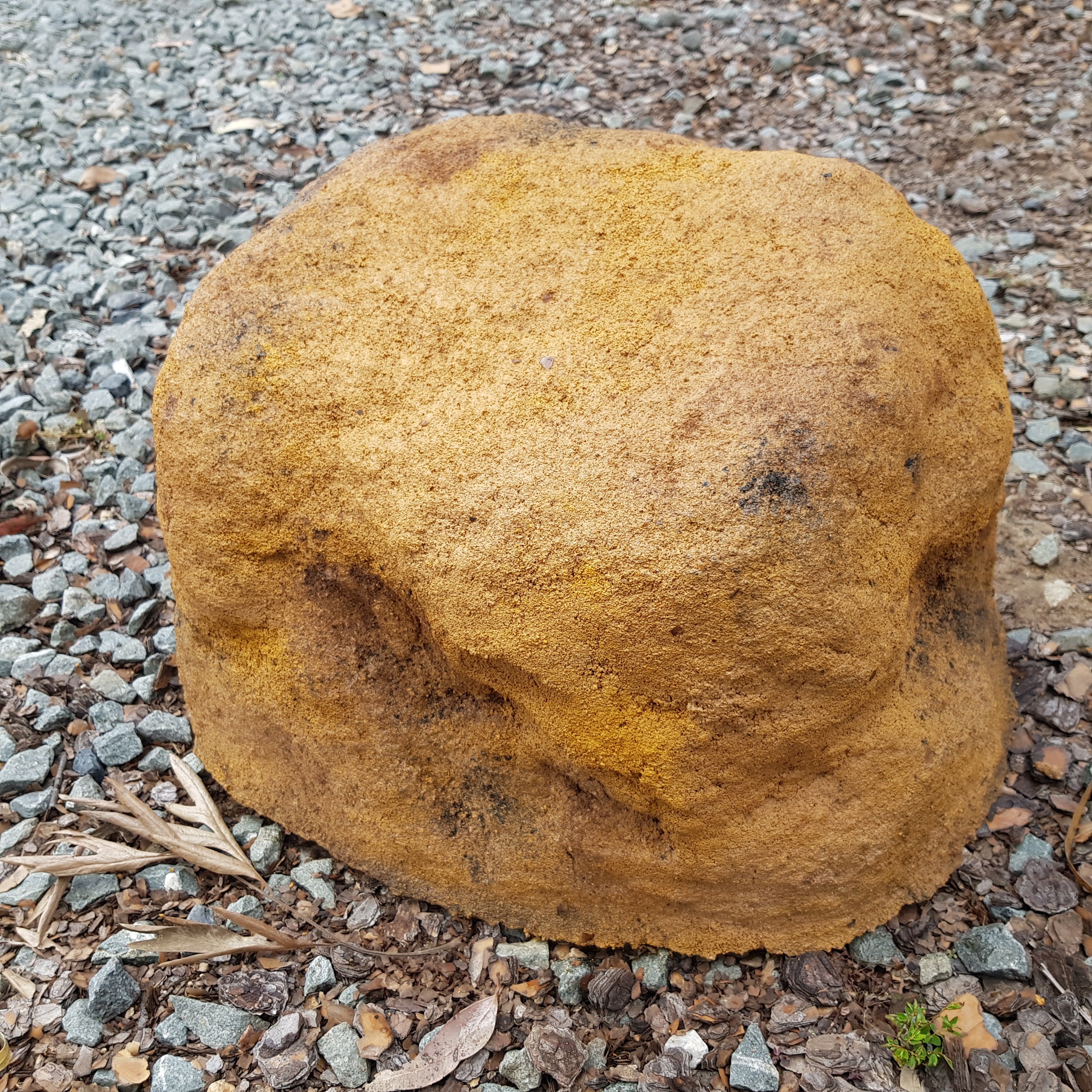 Discounted Memorial Rock Urn 1708 Medium Sandstone