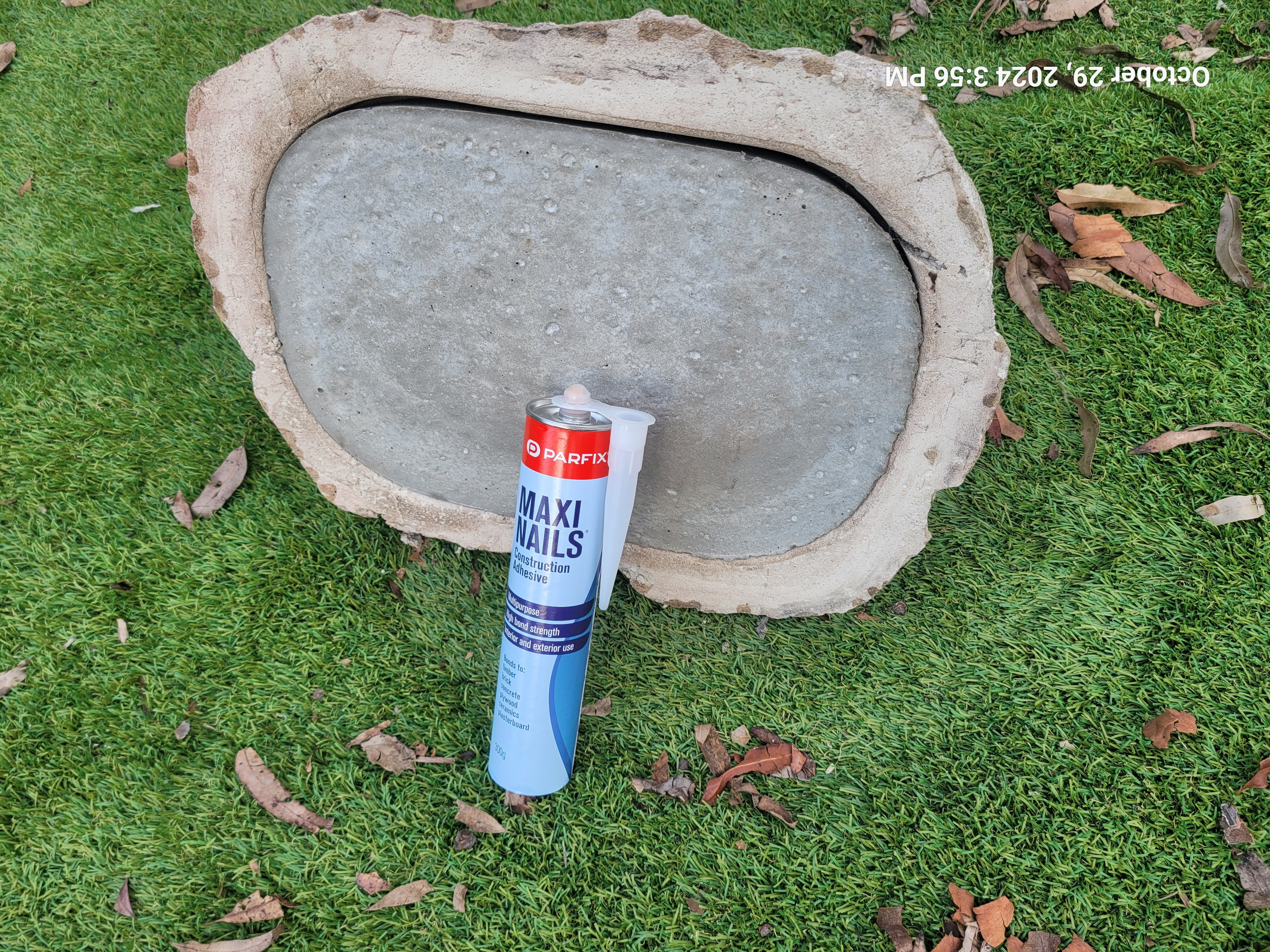 Memorial Rock Urn 1795 Medium Natural Riversand