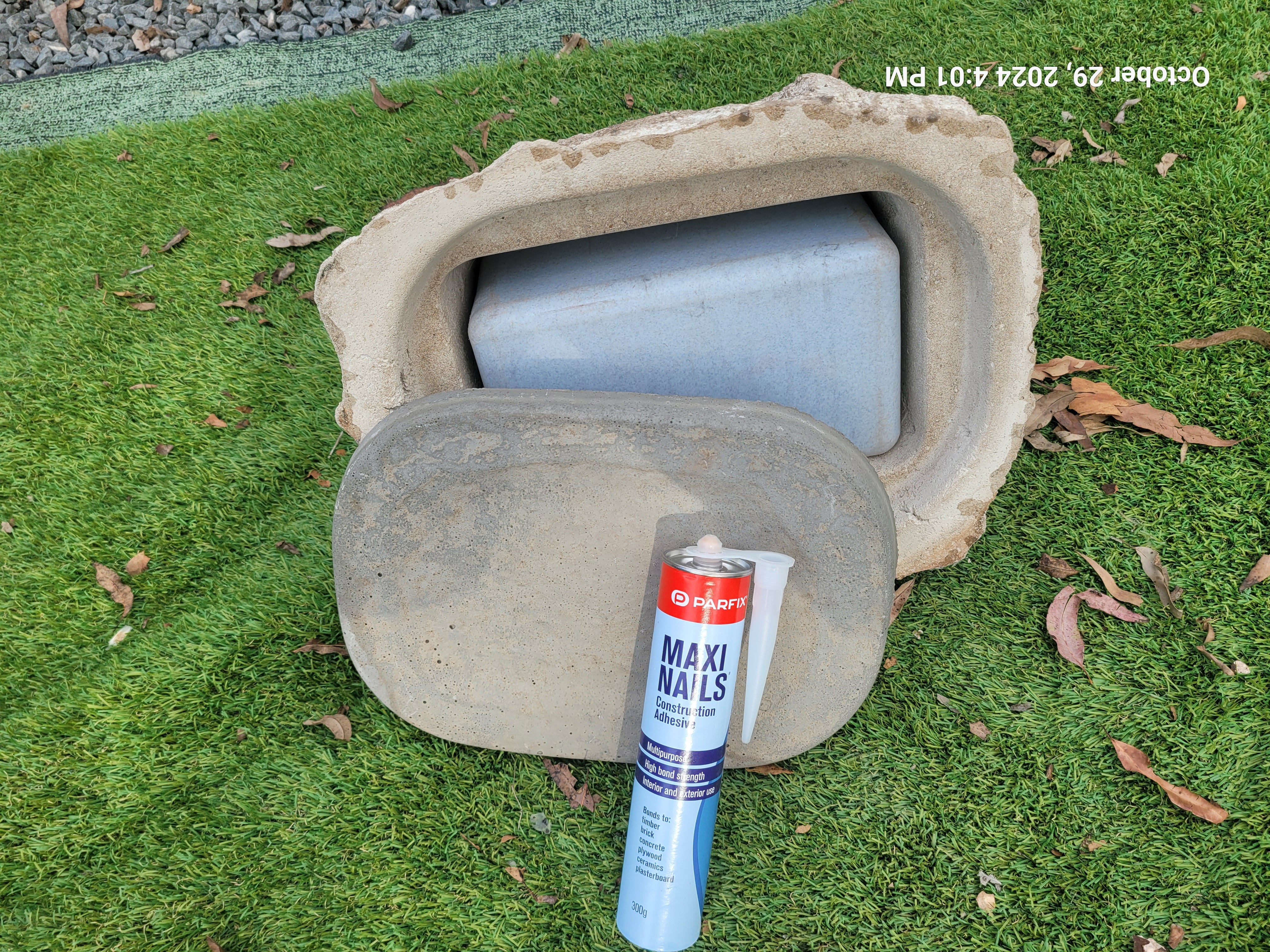 Memorial Rock Urn 1797 Medium Natural Riversand