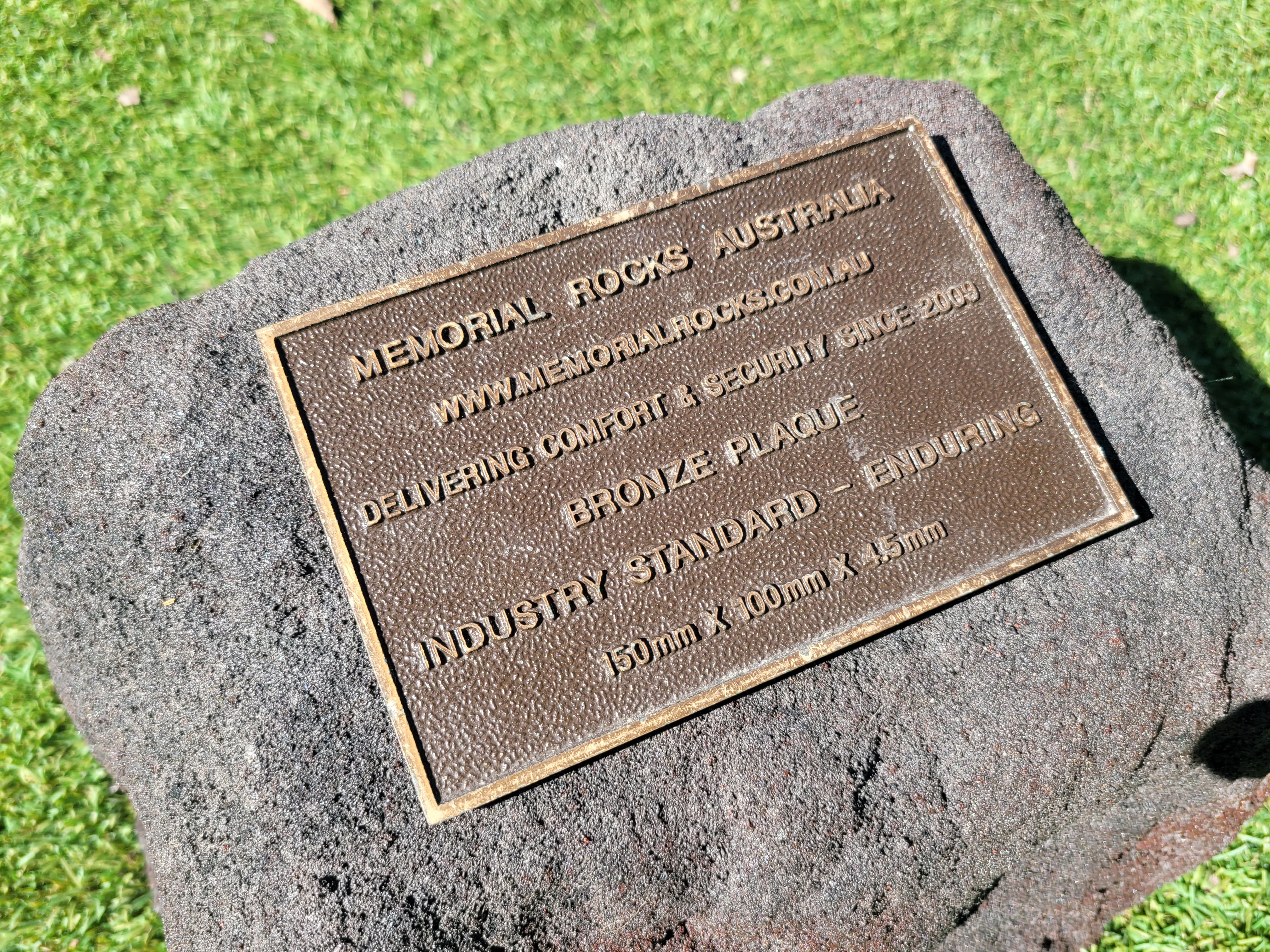 bronze plaque gold coast