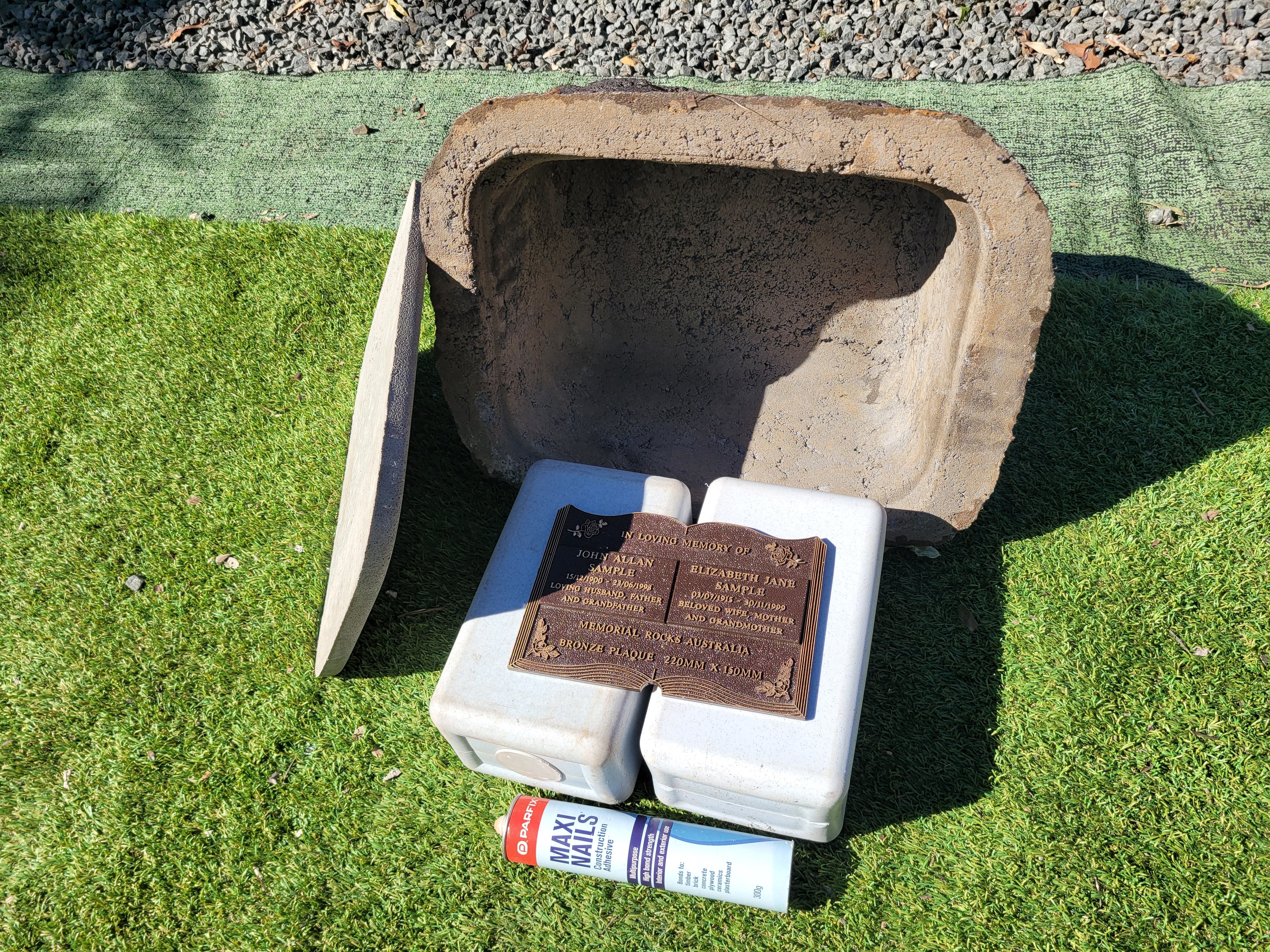 Memorial Rock Urn 1873 Large Double Charcoal/ Black