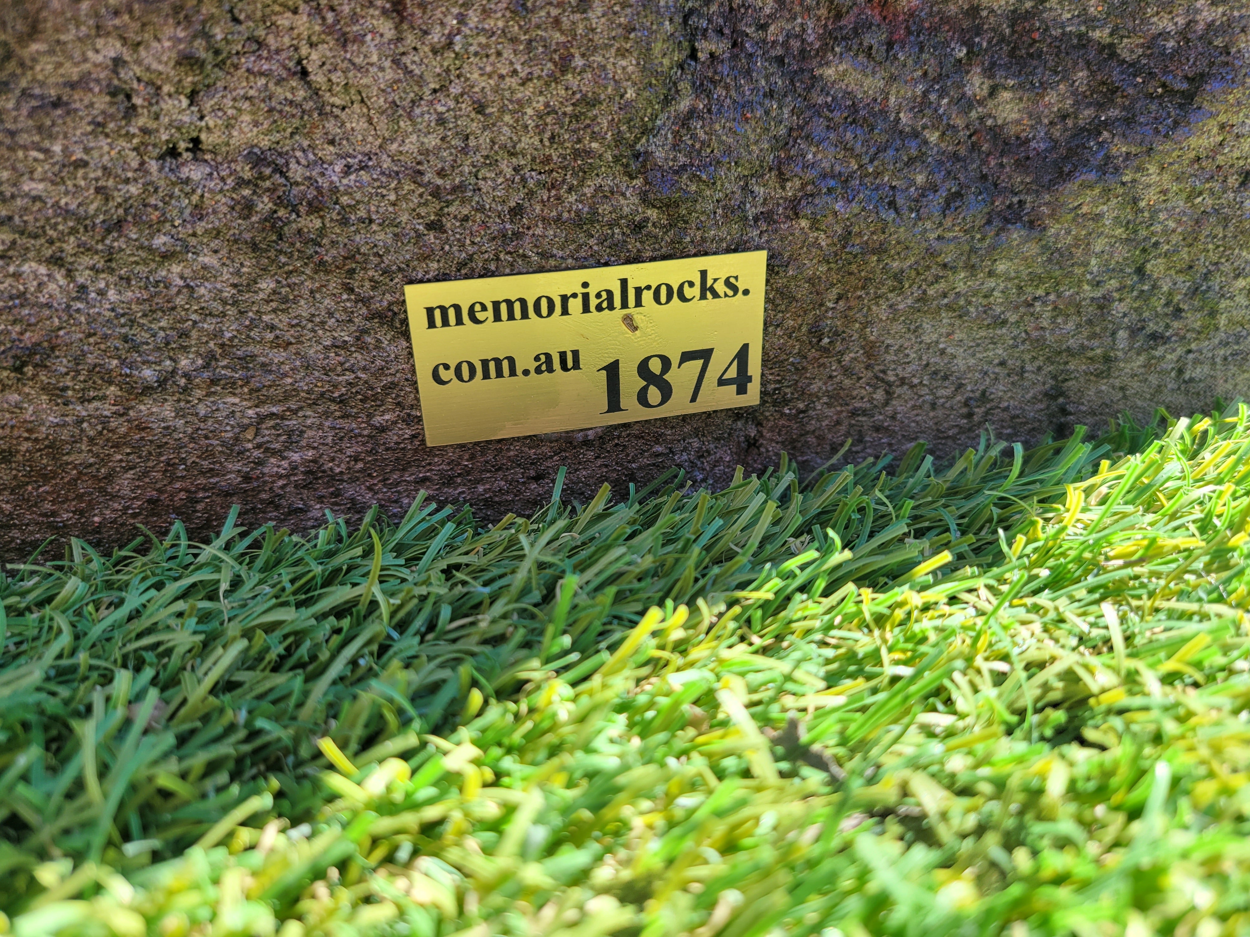 Memorial Rock Urn 1874 Large Double Charcoal/ Black