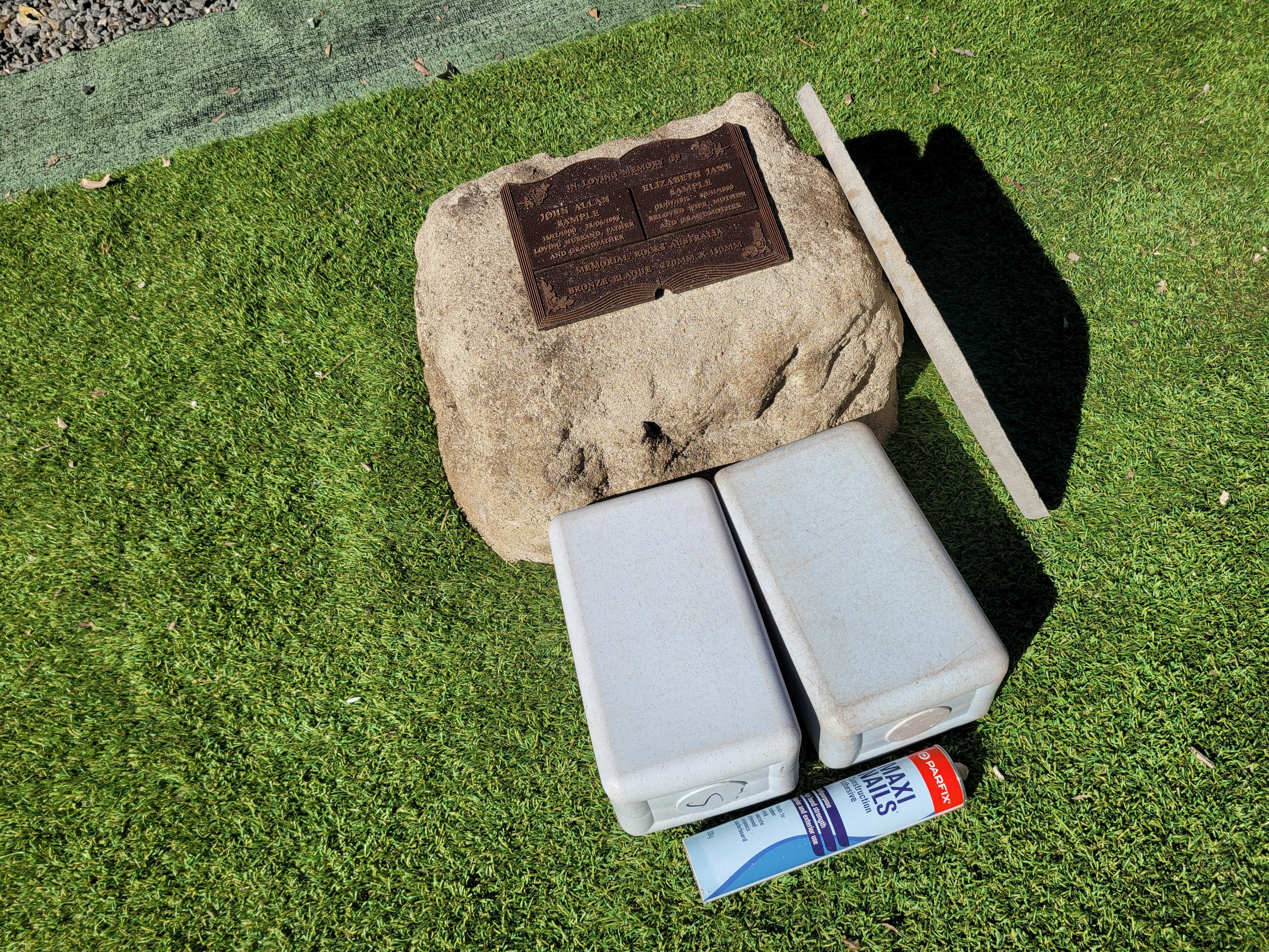 Memorial Rock Urn 1879 Large Double Natural Riversand