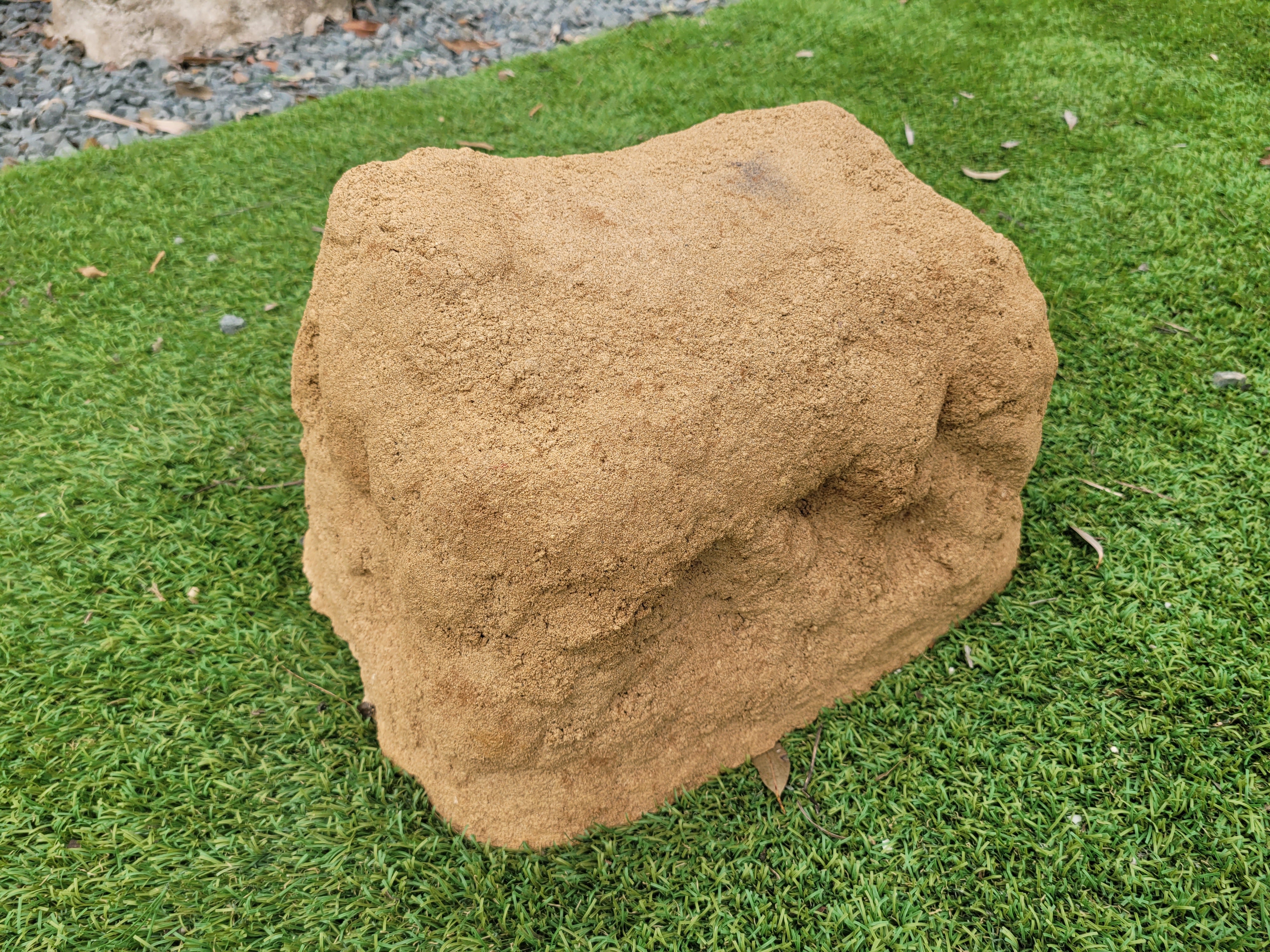 Memorial Rock Urn 1887 Regular Sandstone