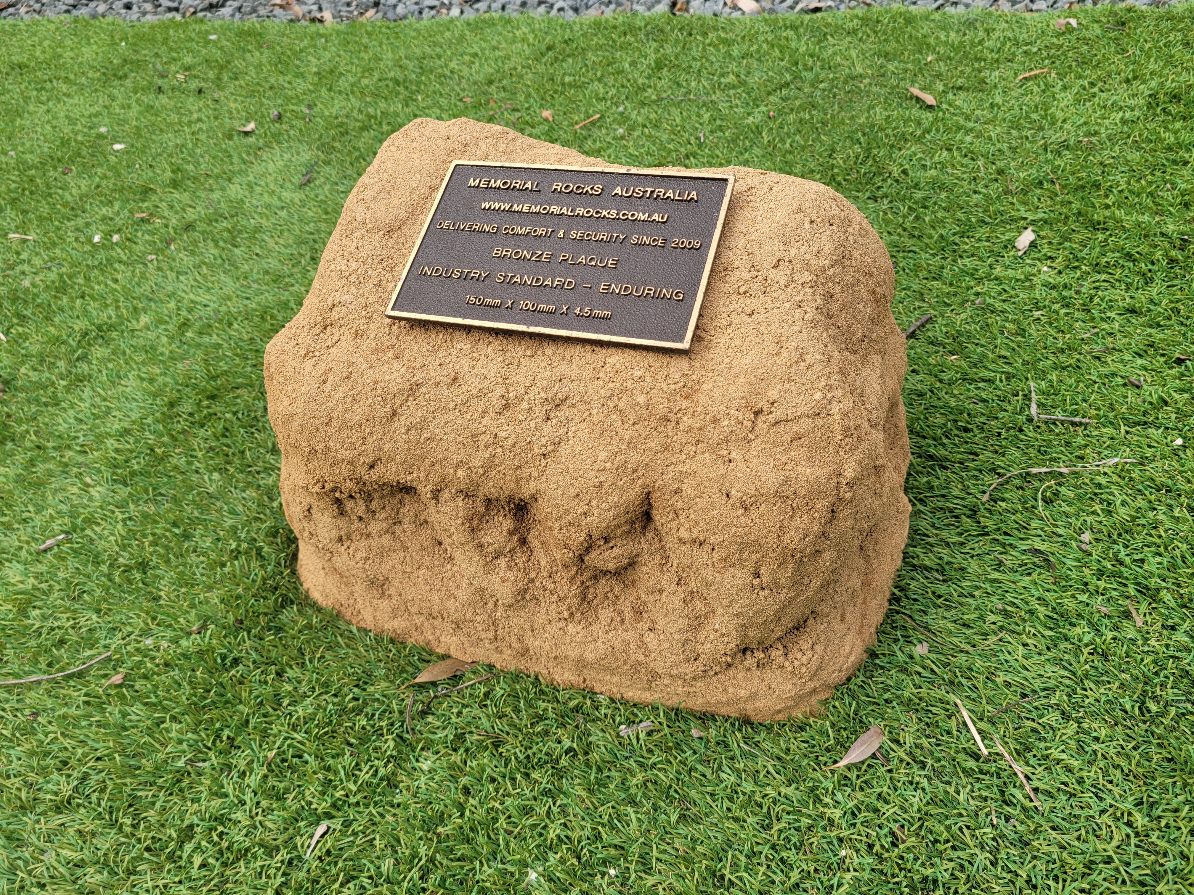 Memorial Rock Urn 1887 Regular Sandstone