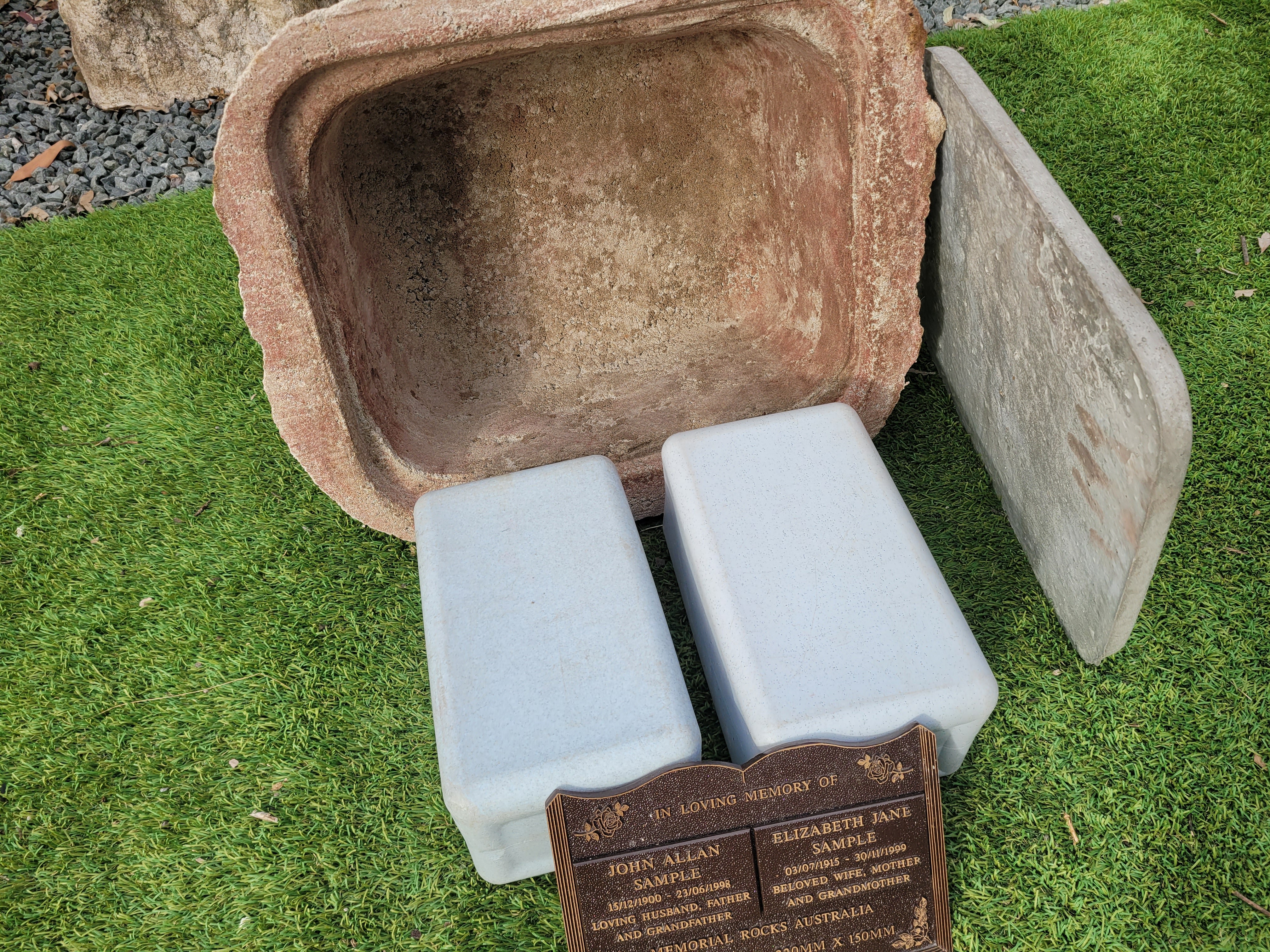 Memorial Rock Urn 1904 Large Double Natural Riversand