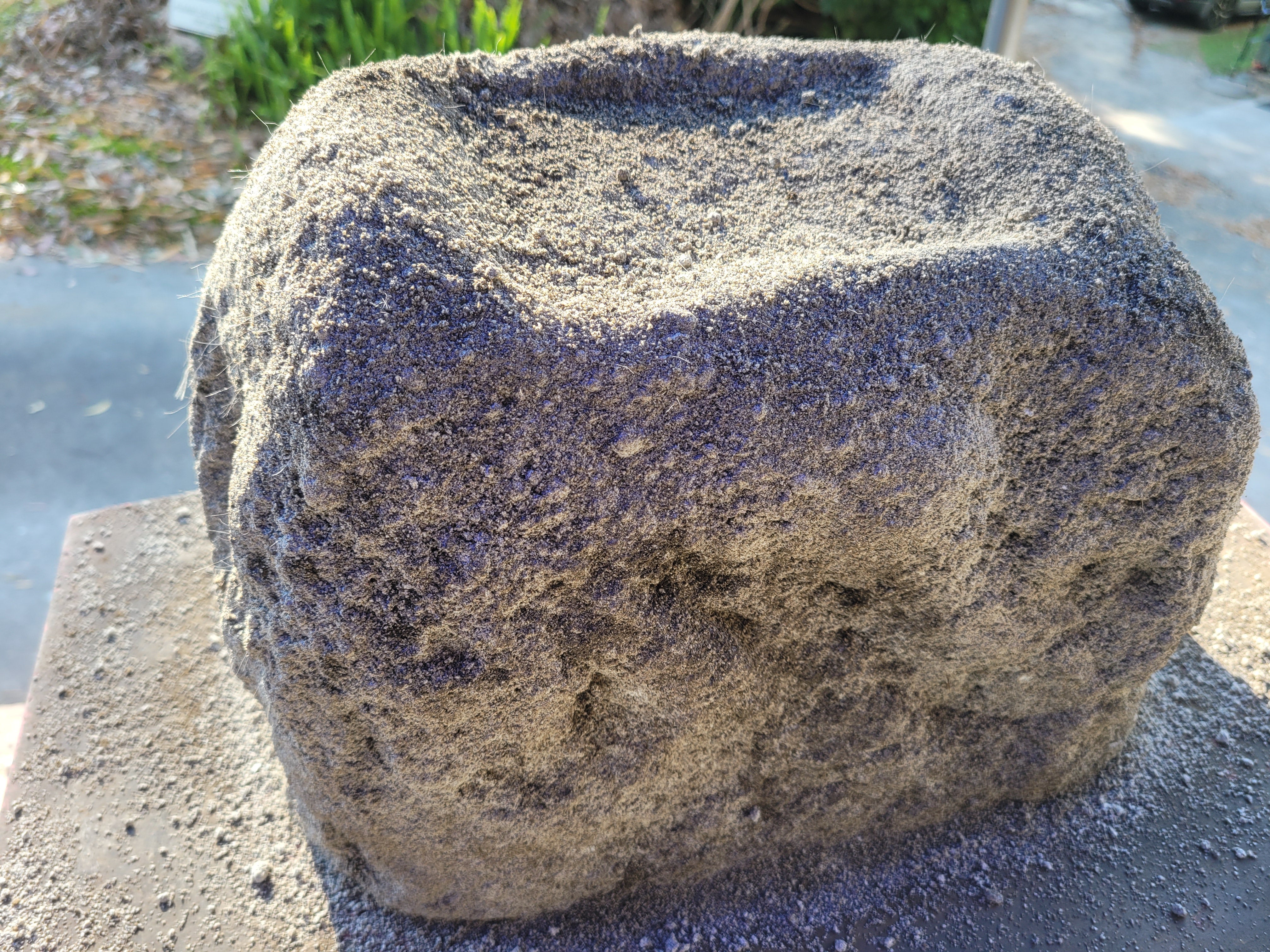 Memorial Rock Urn 1912 Regular Natural Riversand