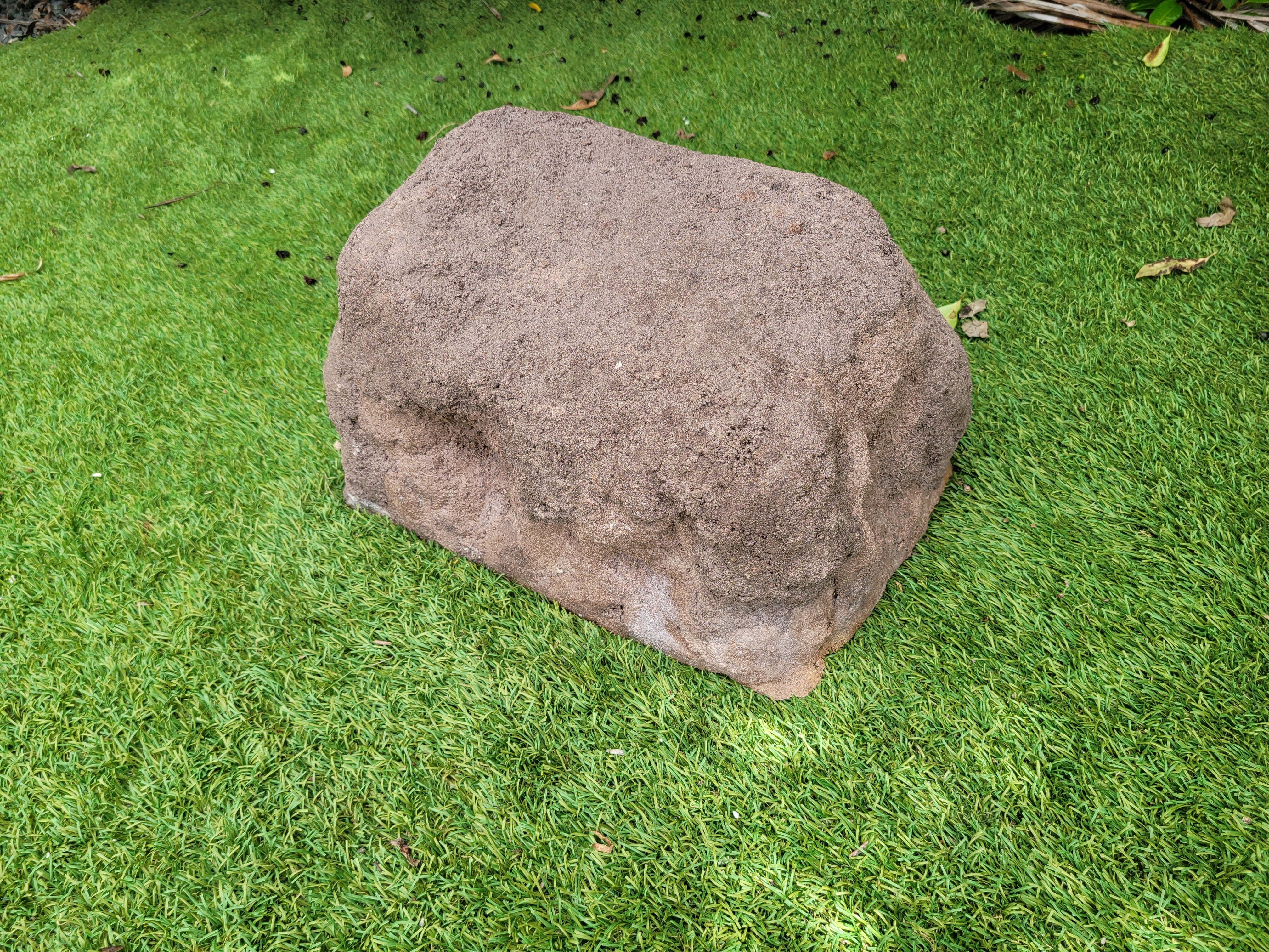 Memorial Rock Urn 2046 Regular Brown