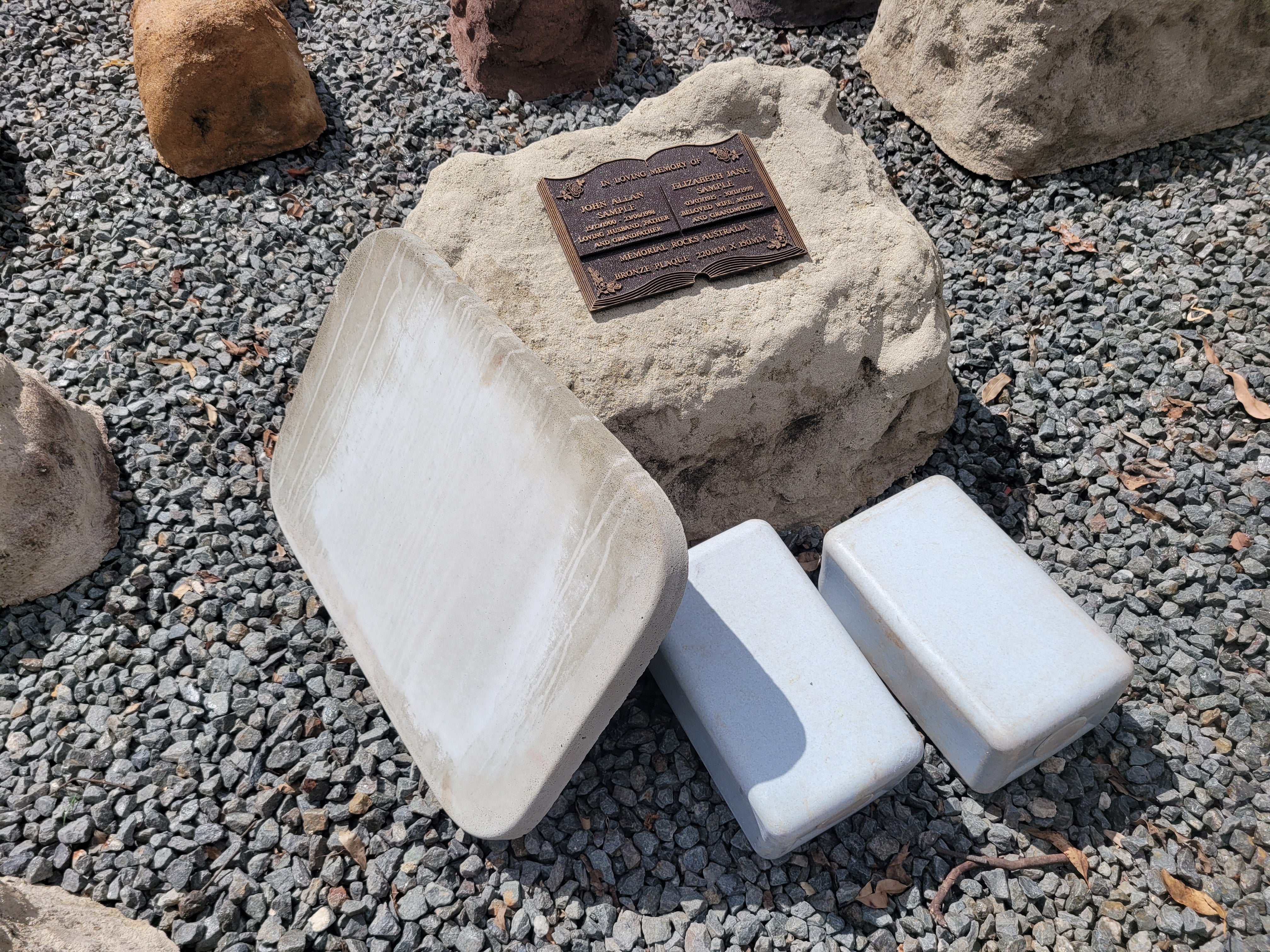 Memorial Rock Urn 2048 Extra-Large  Natural Riversand