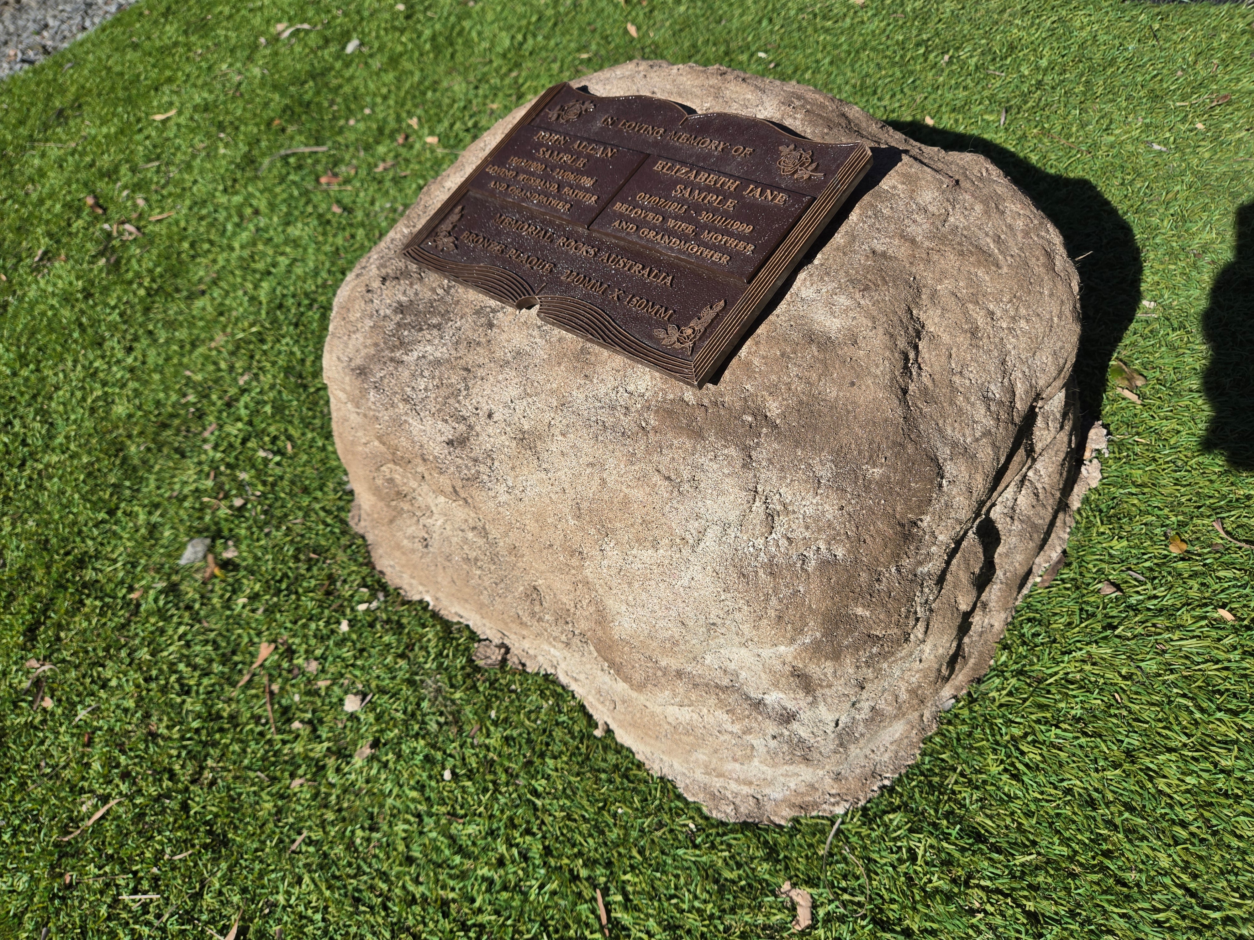 Memorial Rock Urn 2169 Large Double Natural Riversand