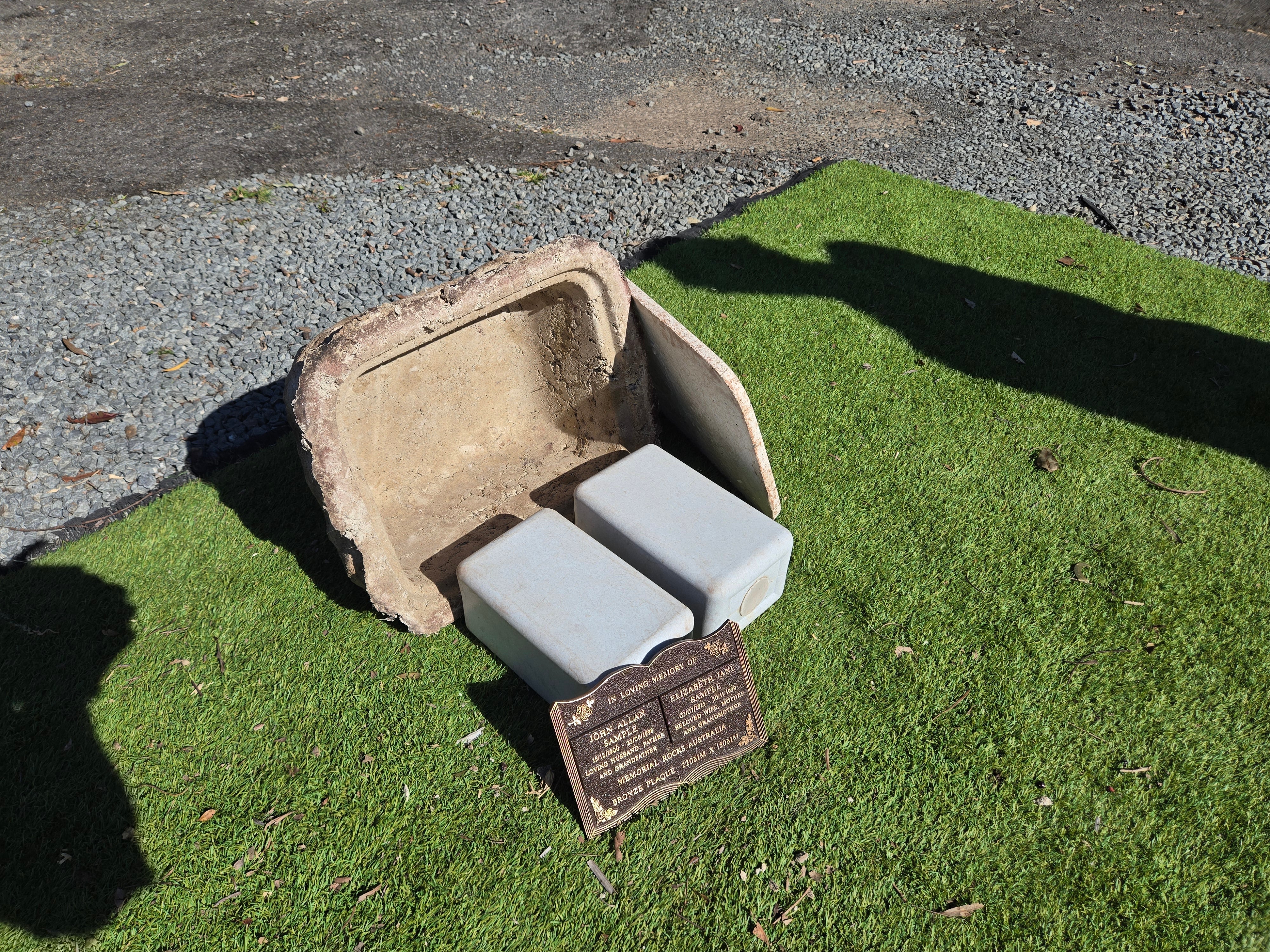 Memorial Rock Urn 2169 Large Double Natural Riversand