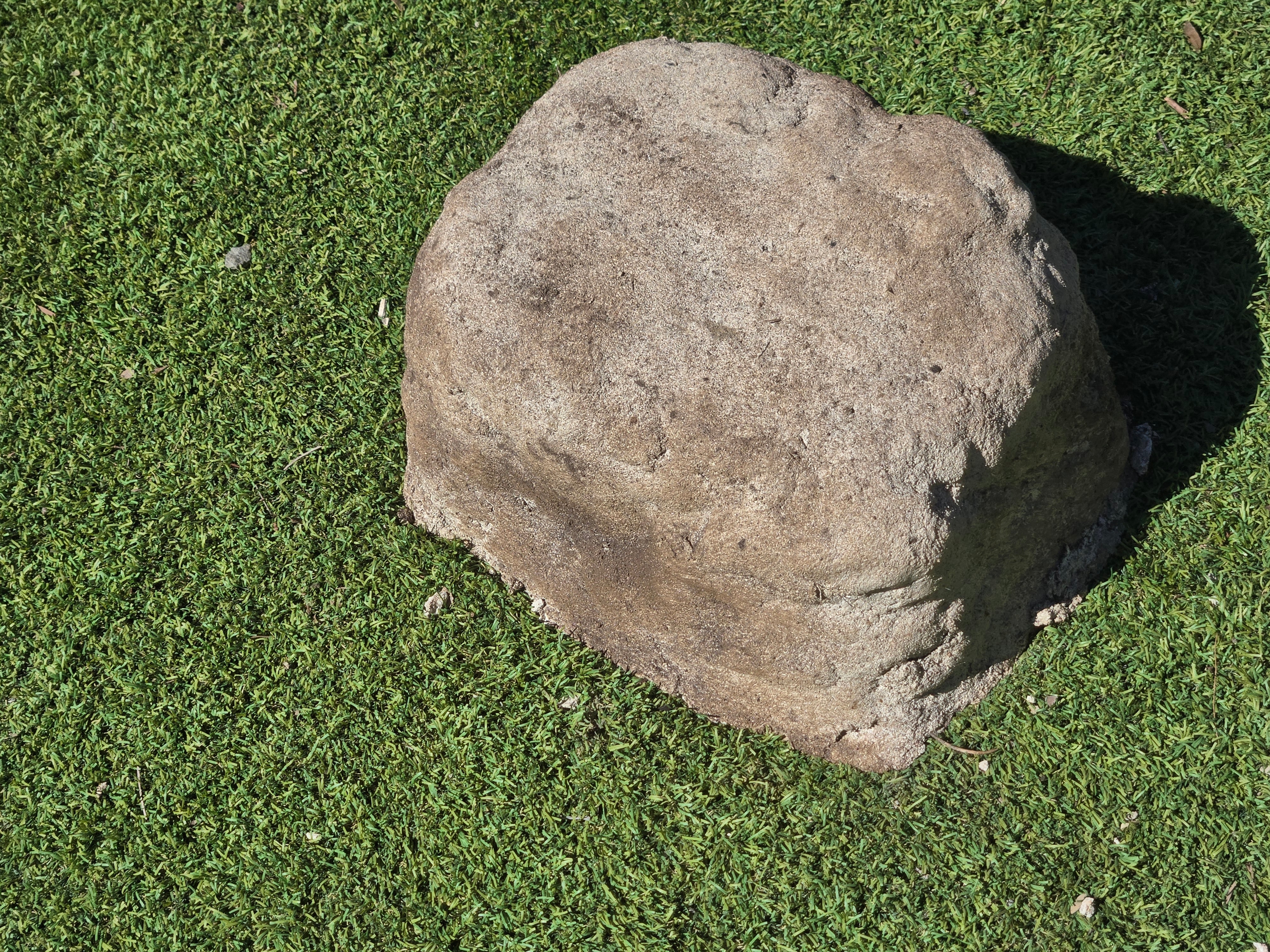Memorial Rock Urn  2180 Regular Natural Riversand