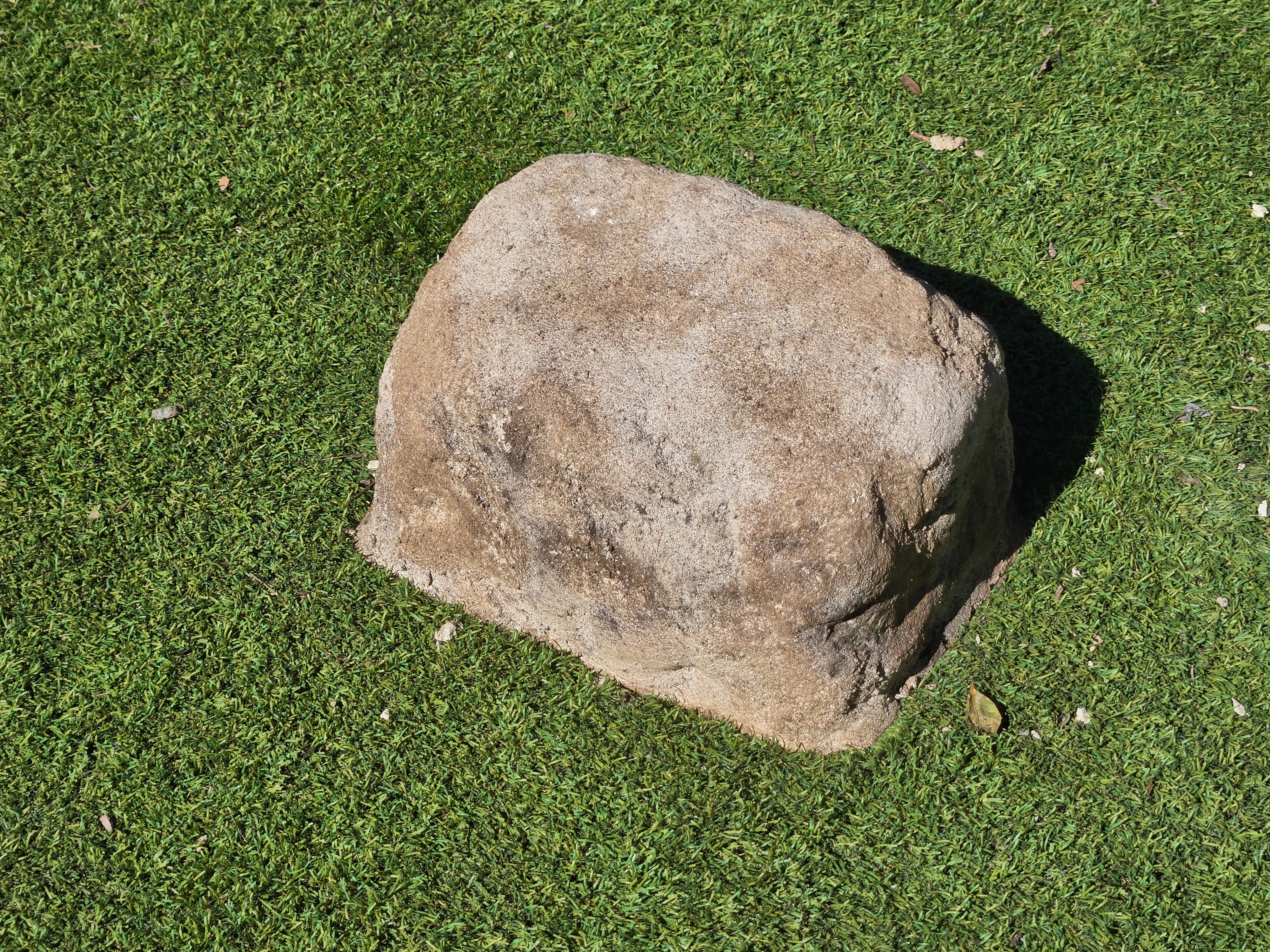 Memorial Rock Urn  2181 Regular Natural Riversand