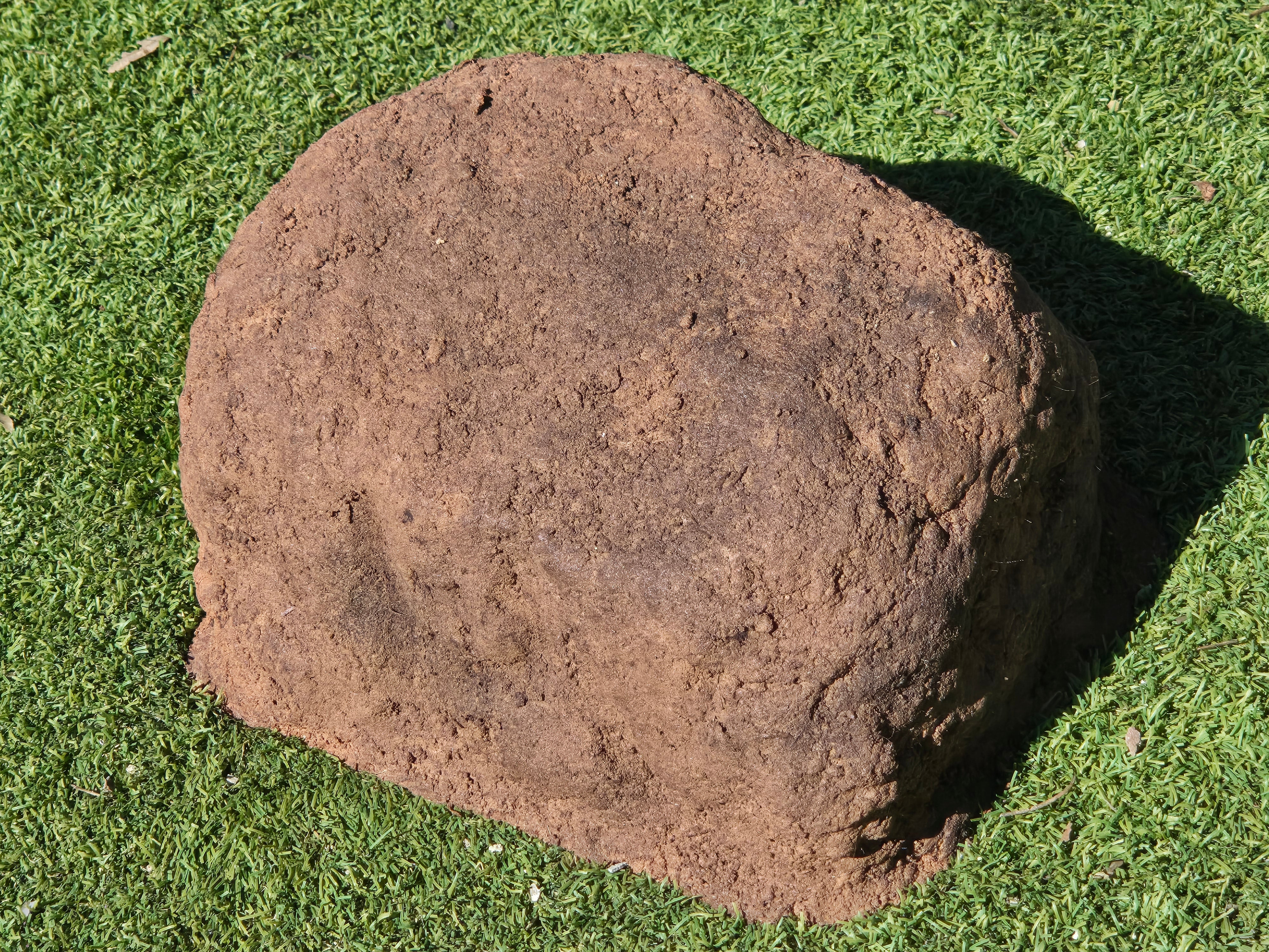 Memorial Rock Urn  2186 Regular Brown