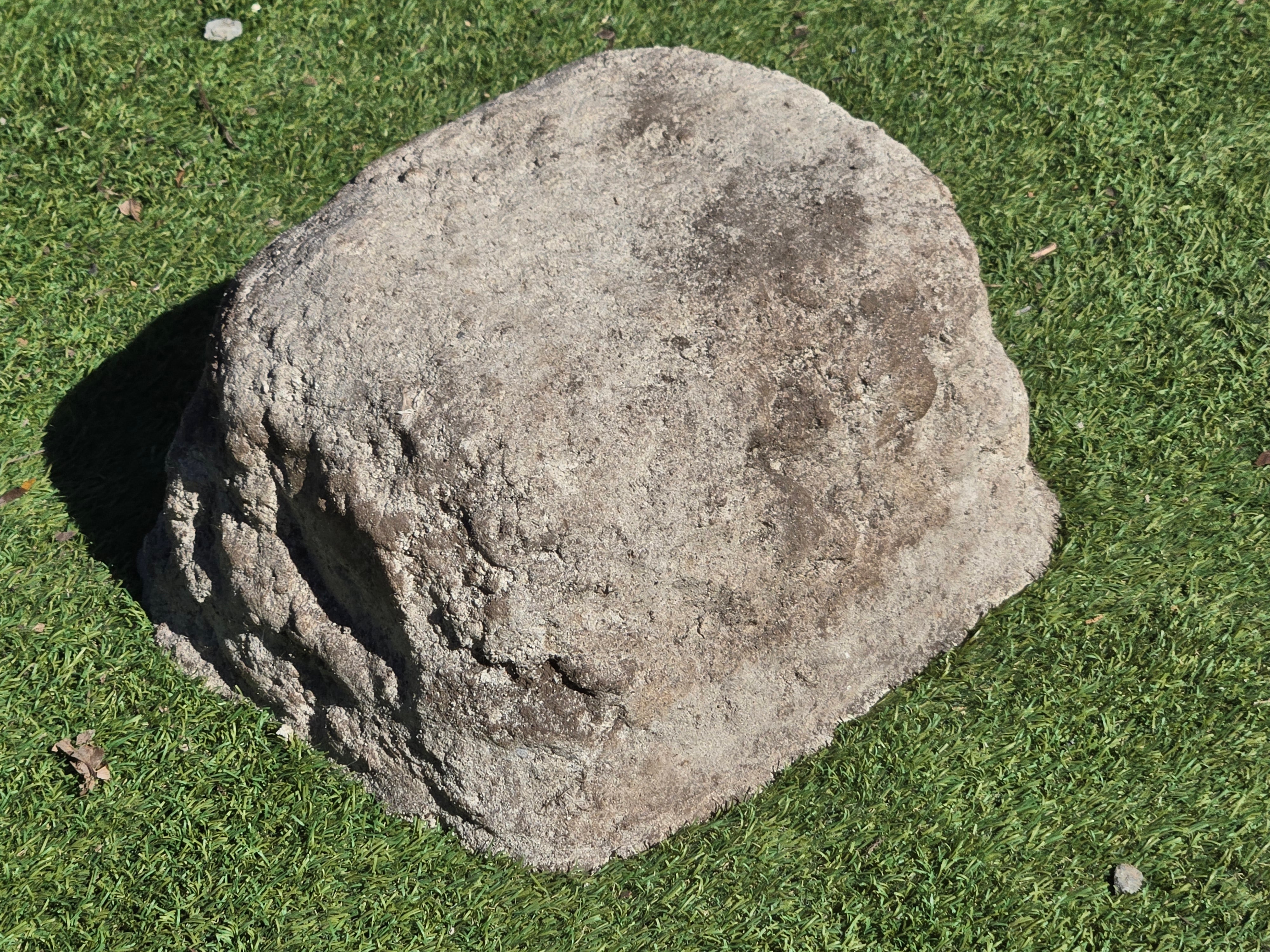 Memorial Rock Urn 2189 Large Natural Riversand
