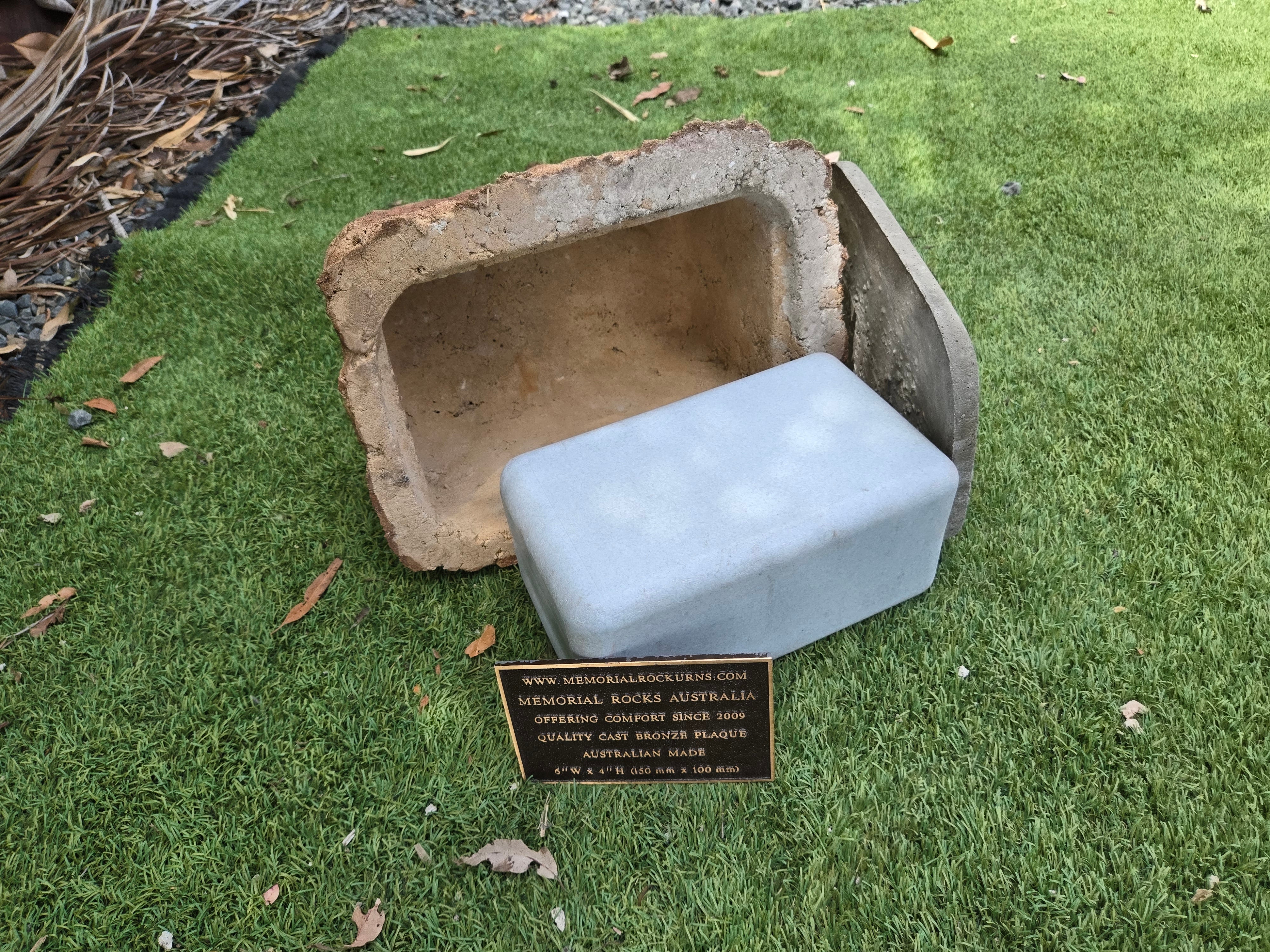 Memorial Rock Urn  2227 Regular Sandstone