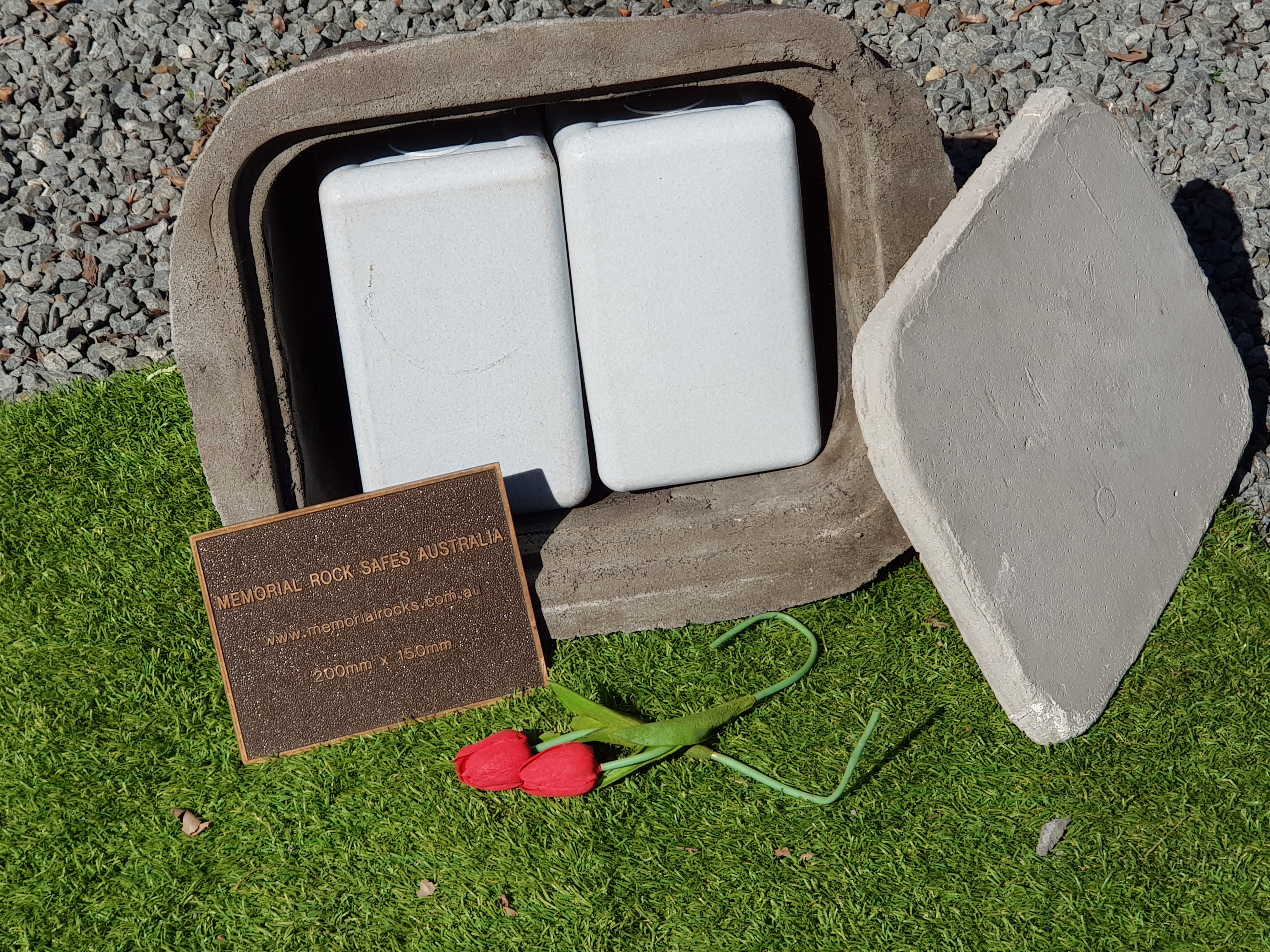 Memorial Rock Urn 1510  Large Double Black