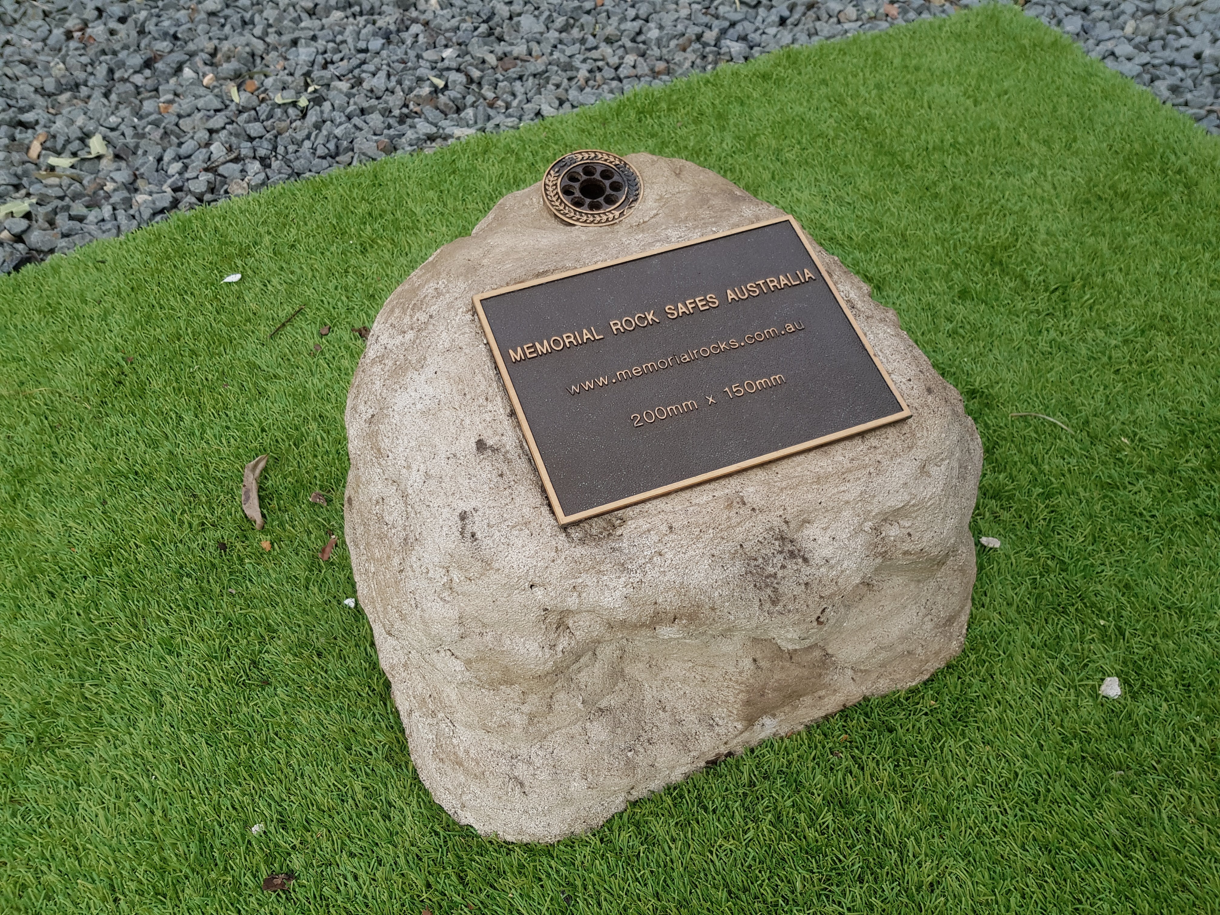 Large Memorial Rock Urn with Vase. 1456 Novelty