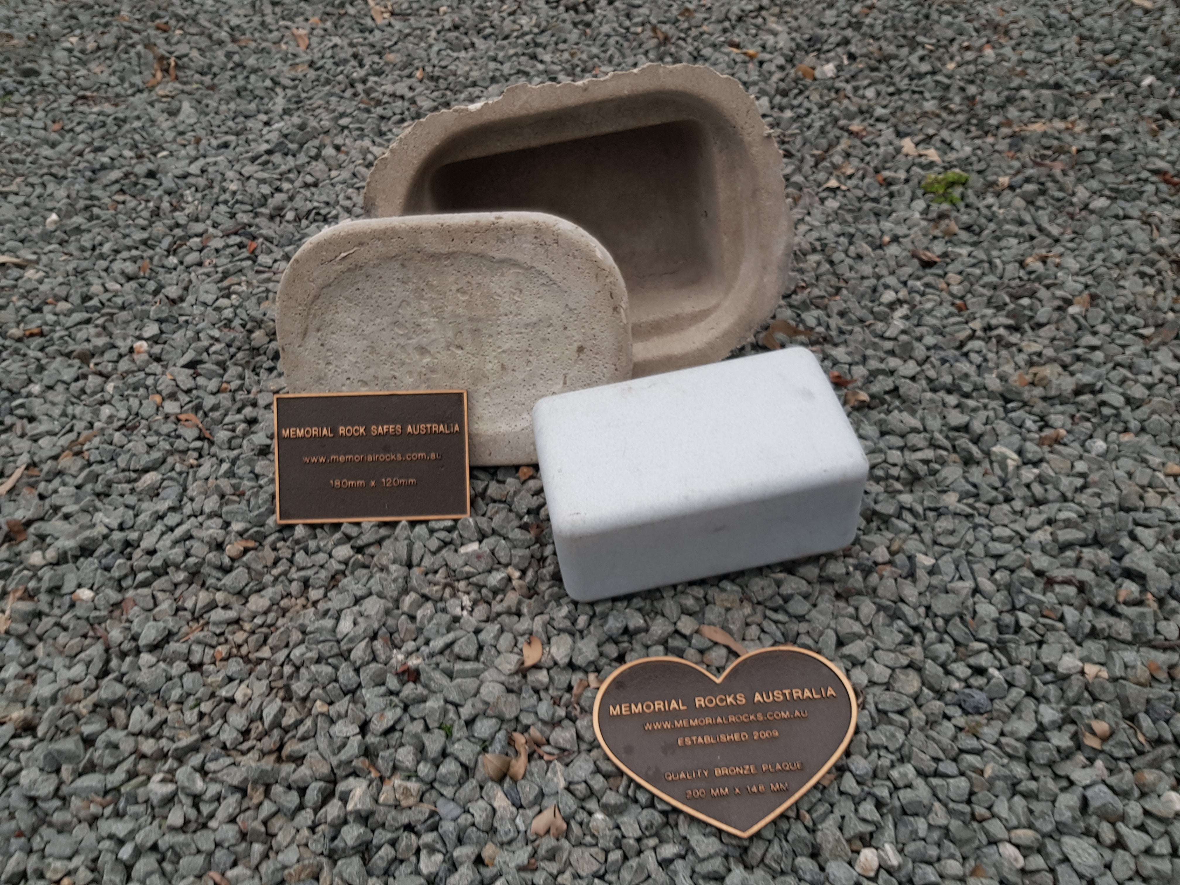 Discounted Memorial Rock Urn 1543 Medium White