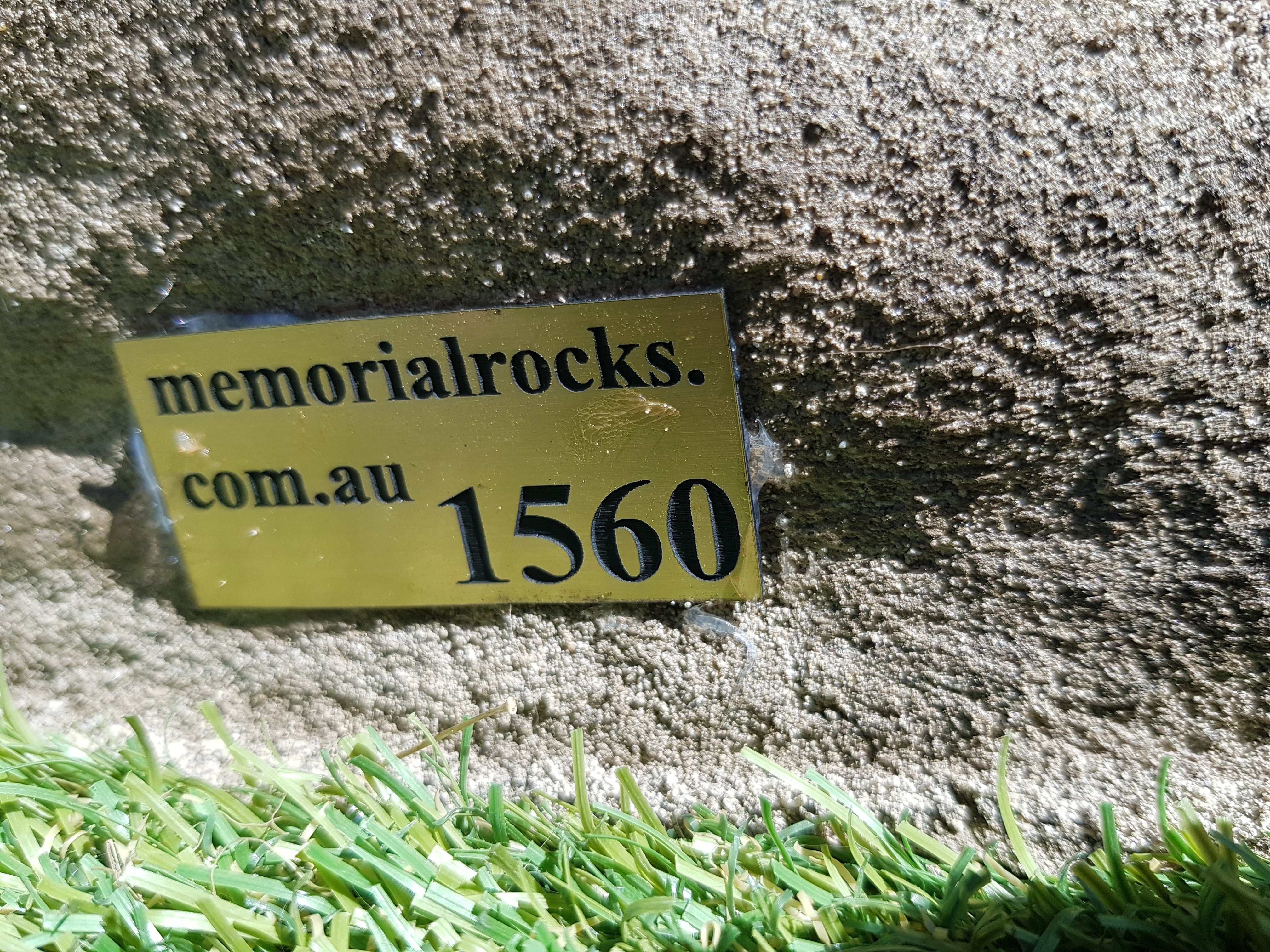 Memorial Rock Urn 1560 Regular. 200mm x150mm indent Novelty Natural Riversand