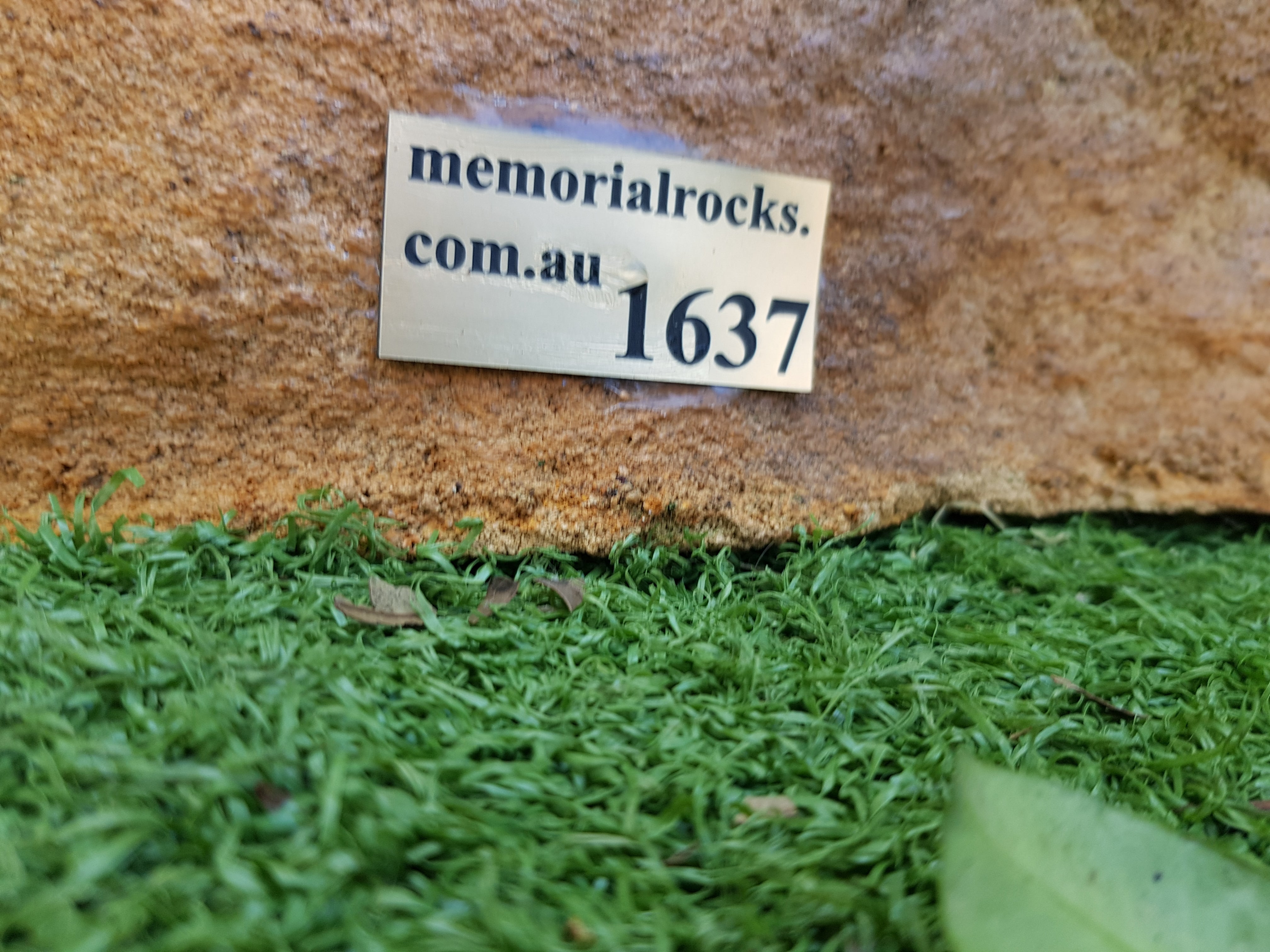 Memorial Rock Urn 1637  Large Sandstone