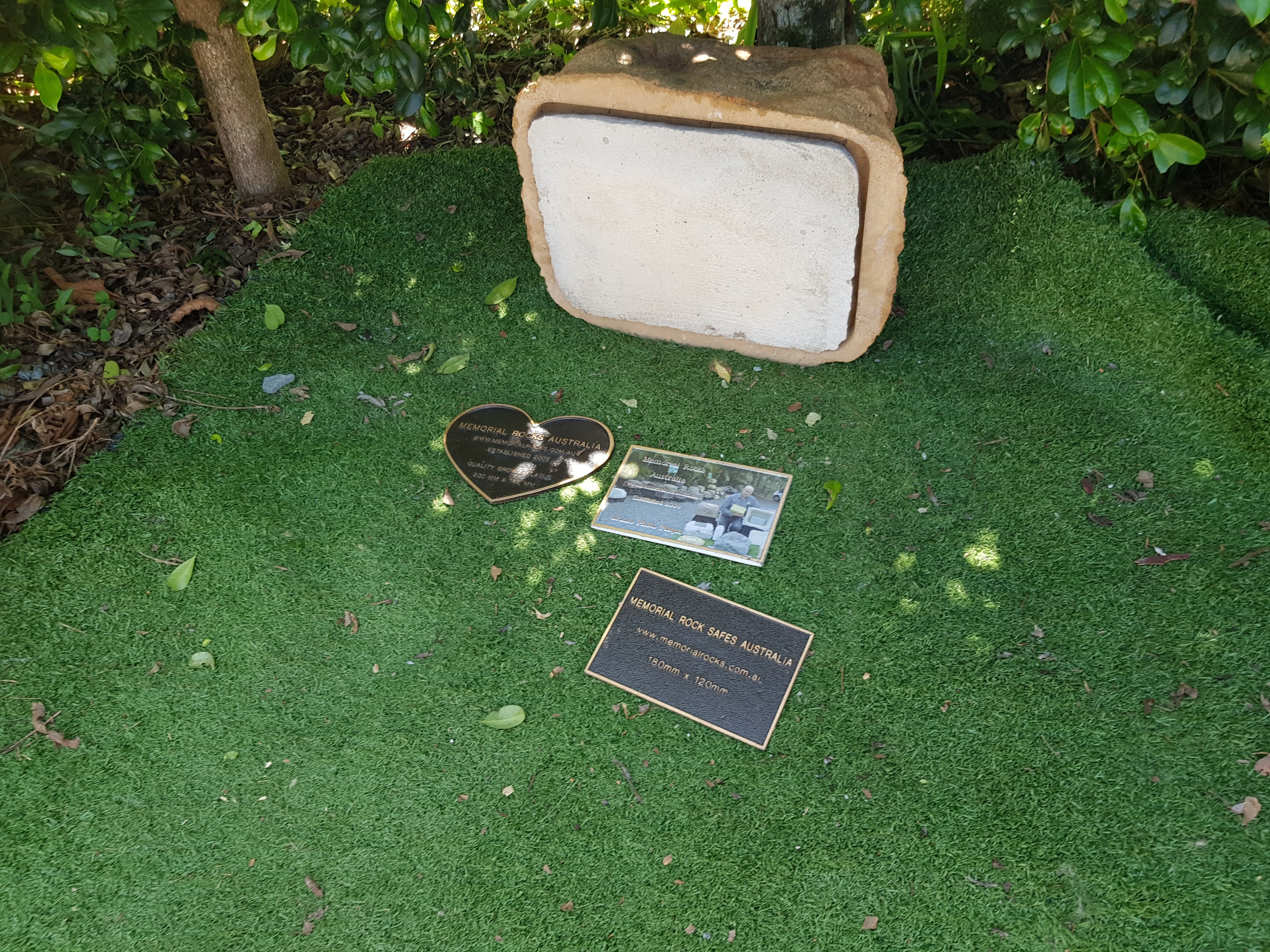 Memorial Rock Urn 1637  Large Sandstone